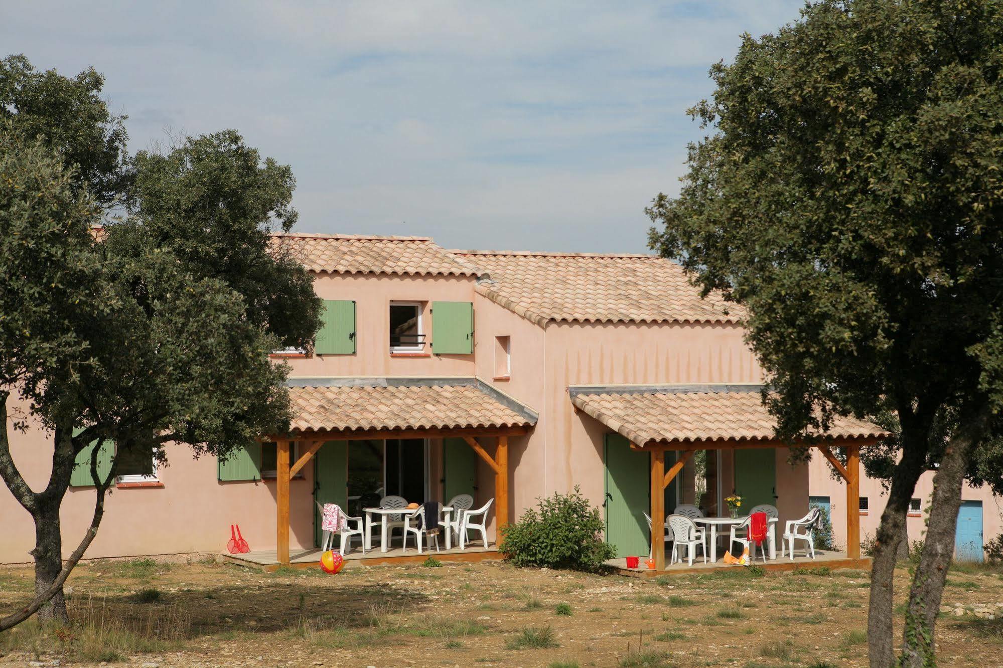 Résidence Néméa les Portes des Cévennes Sauve Esterno foto