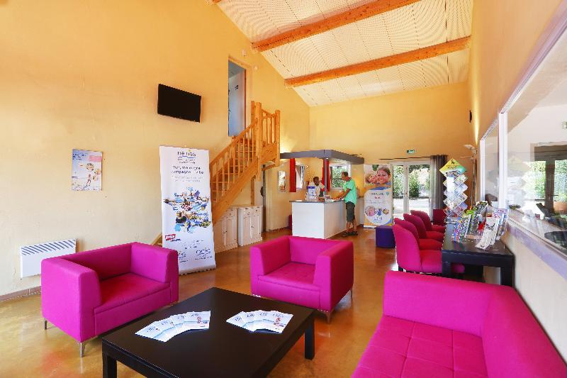 Résidence Néméa les Portes des Cévennes Sauve Esterno foto